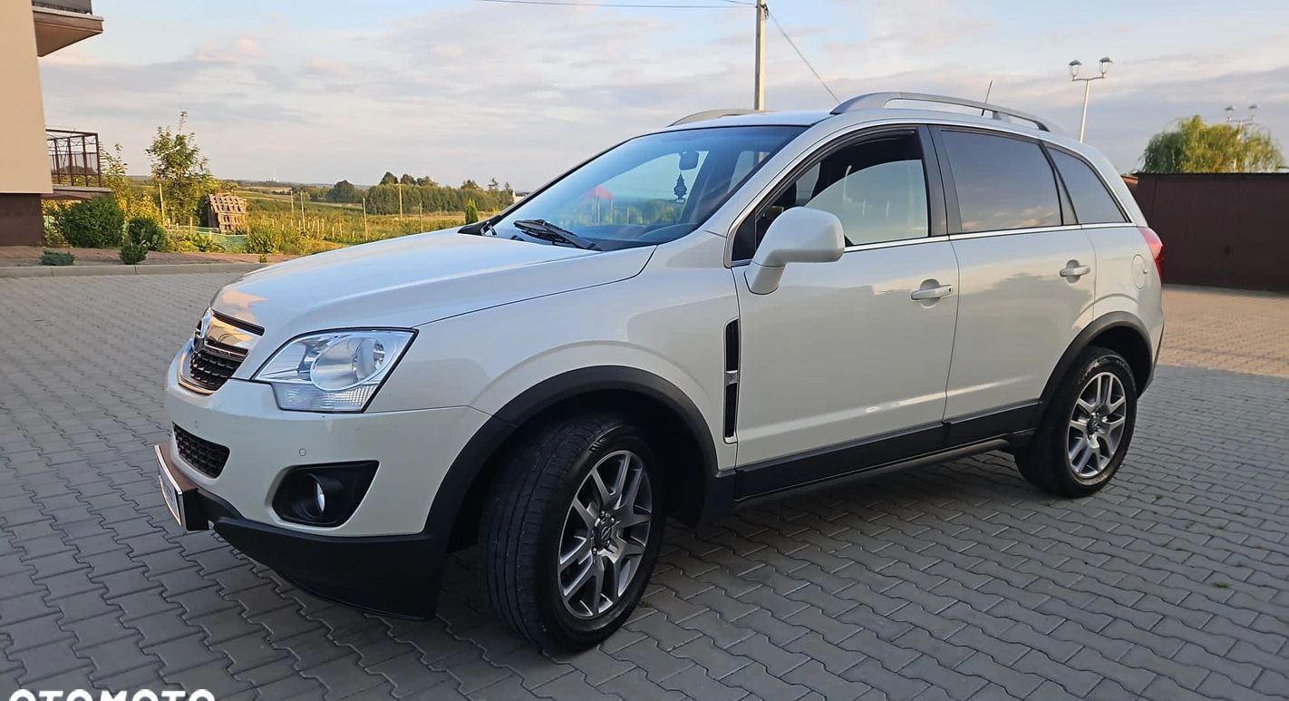 Opel Antara cena 35900 przebieg: 186000, rok produkcji 2011 z Wilamowice małe 232